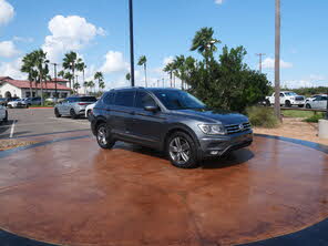Volkswagen Tiguan SEL FWD
