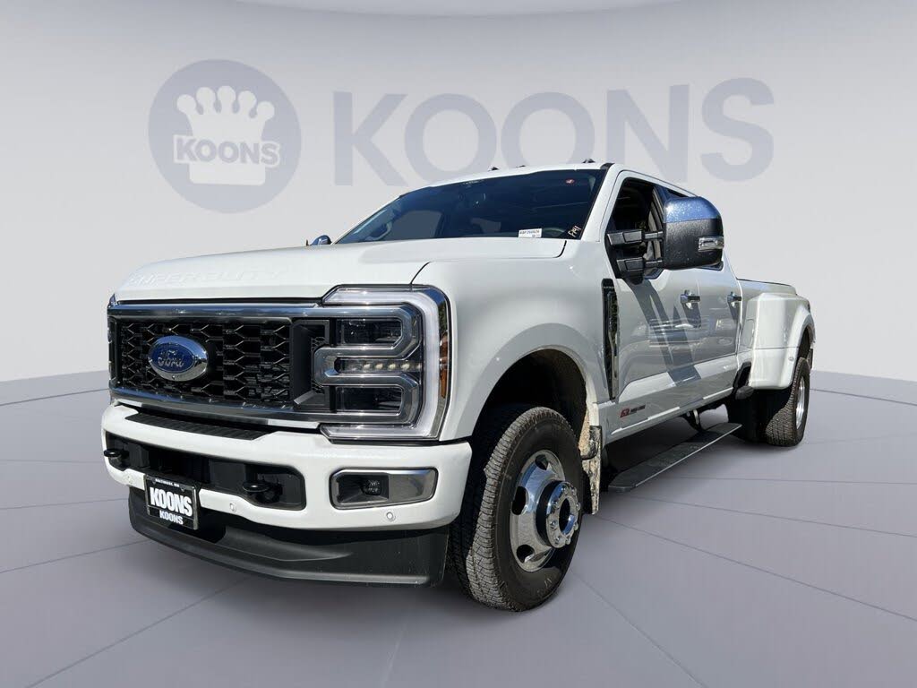 2026 Ford F-350 Super Duty Platinum Crew Cab LB DRW 4WD