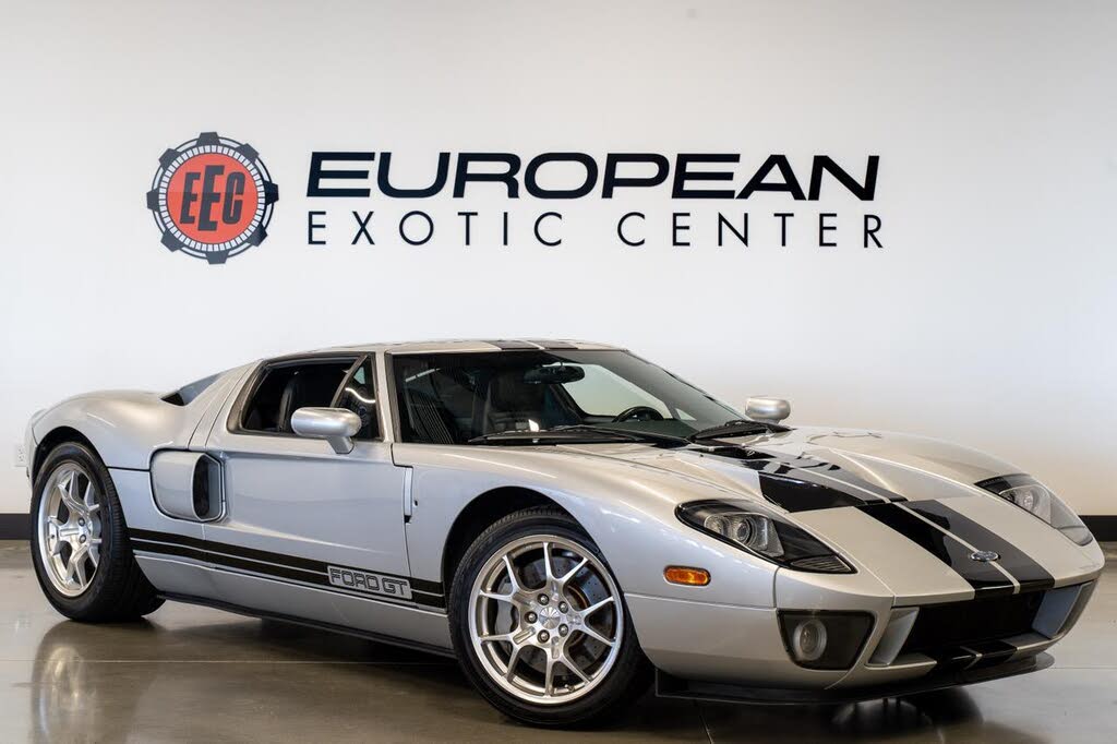 2005 Ford GT RWD