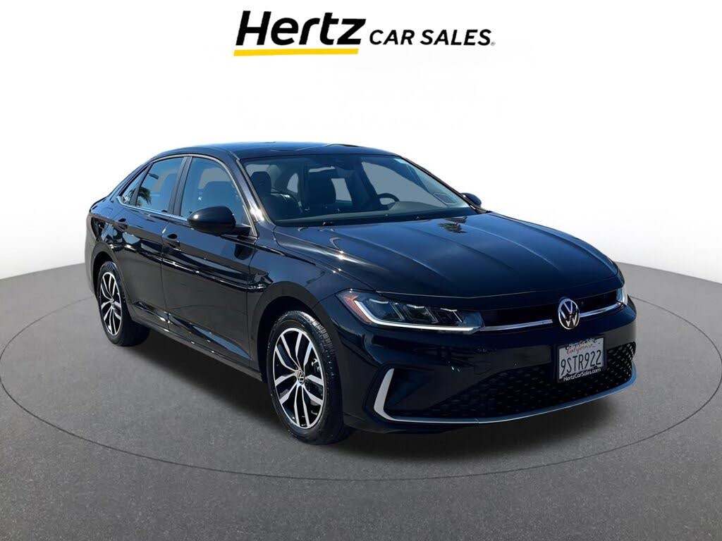 2025 Volkswagen Jetta SE FWD