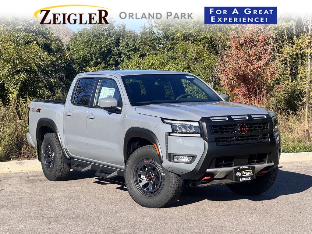 2026 Nissan Frontier PRO-4X Crew Cab 4WD