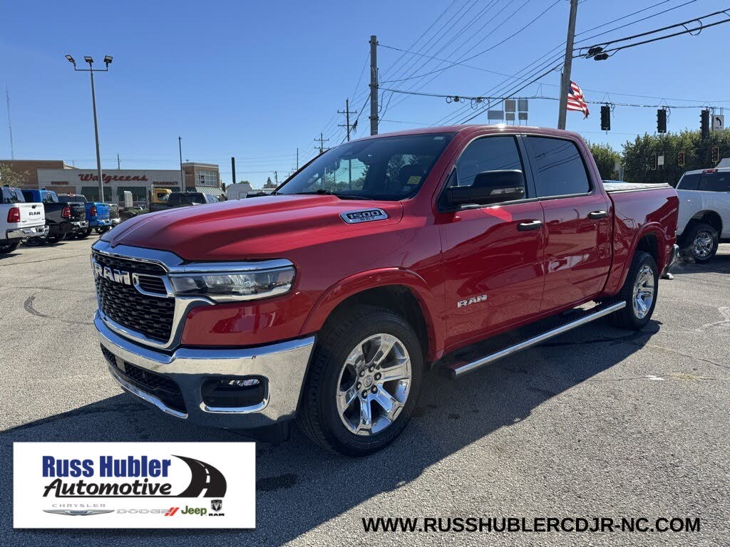 2025 RAM 1500 Big Horn Crew Cab 4WD