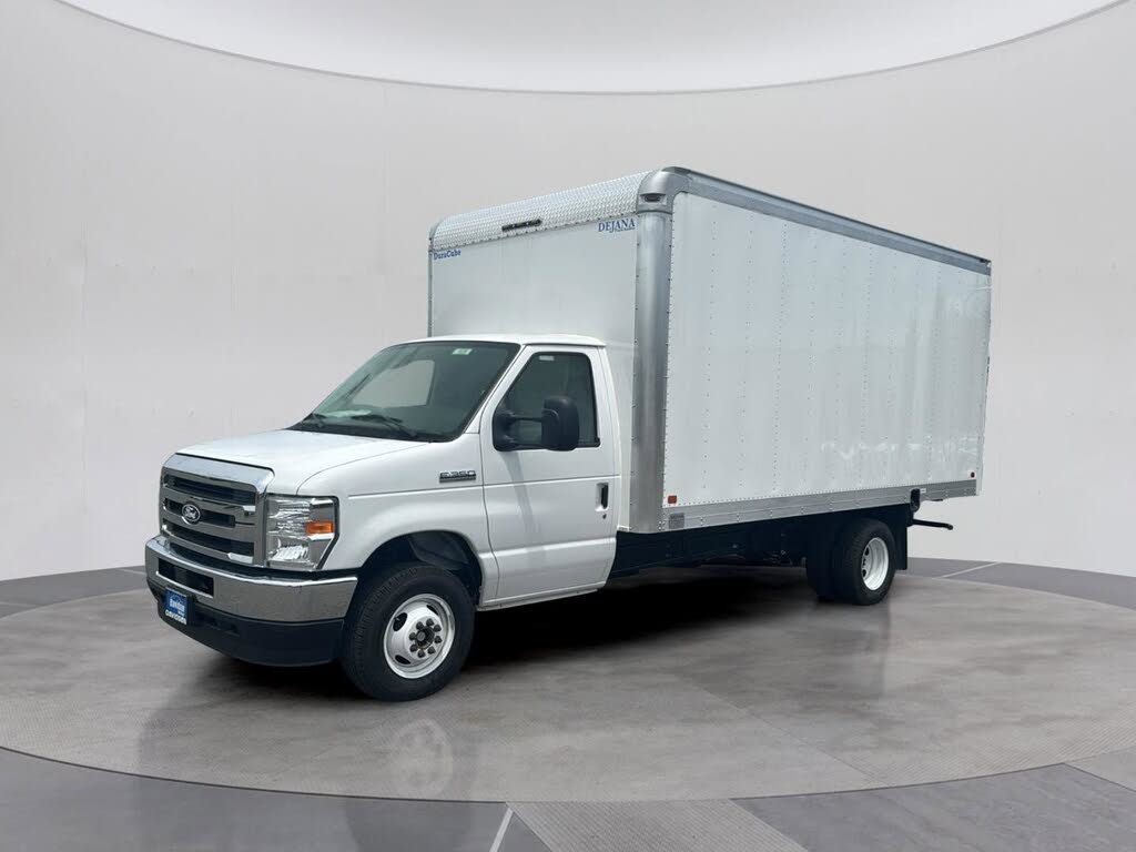 2026 Ford E-Series Chassis E-350 SD Cutaway 138 RWD