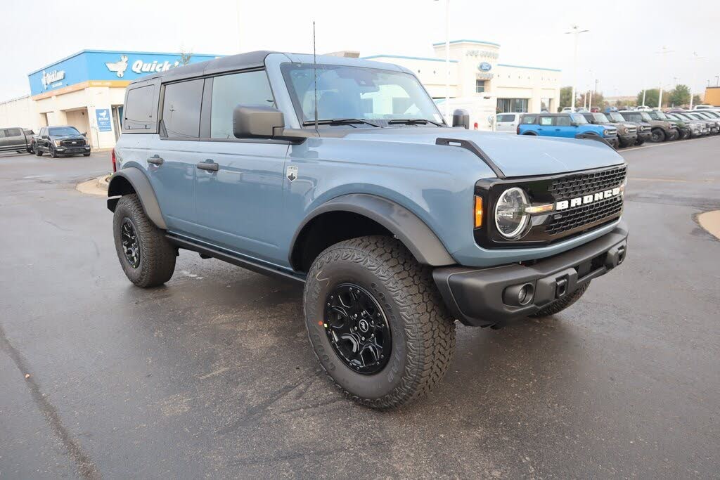 2025 Ford Bronco Big Bend 4-Door 4WD