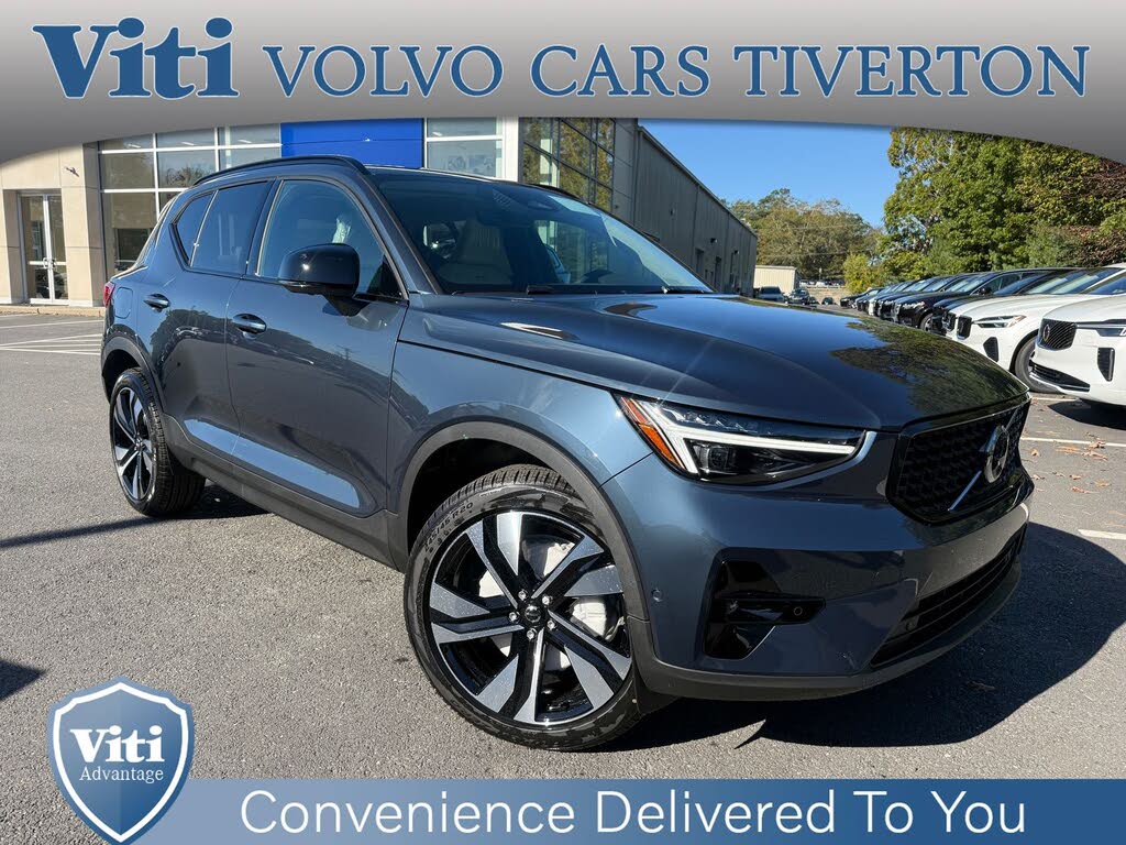 2026 Volvo XC40 B5 Ultra AWD