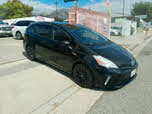 Toyota Prius v Three FWD