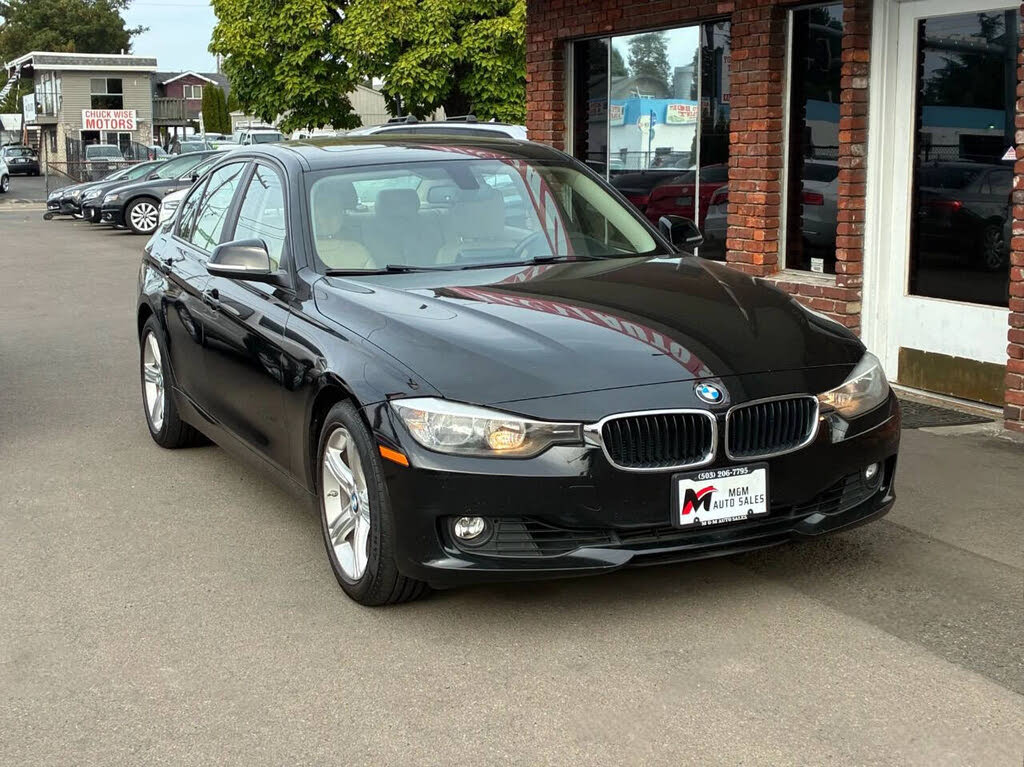 2015 BMW 3 Series 328i Sedan RWD