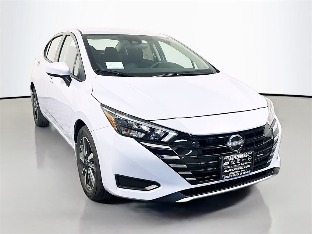 2025 Nissan Versa SV FWD