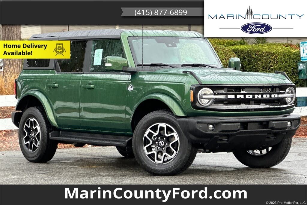 2025 Ford Bronco Outer Banks 4-Door 4WD