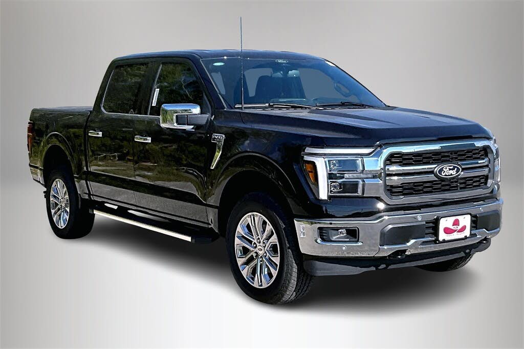 2025 Ford F-150 Lariat SuperCrew 4WD
