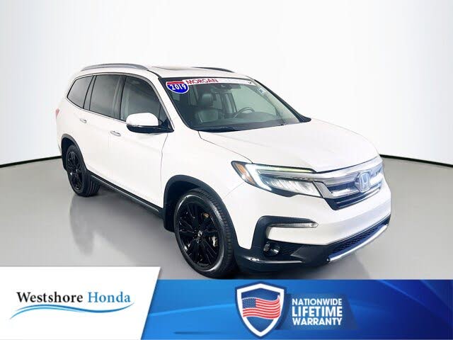 2019 Honda Pilot Touring FWD