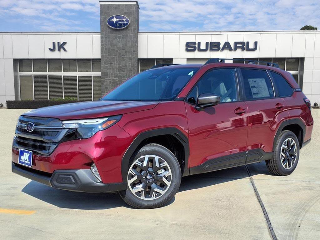 2025 Subaru Forester Premium Crossover AWD