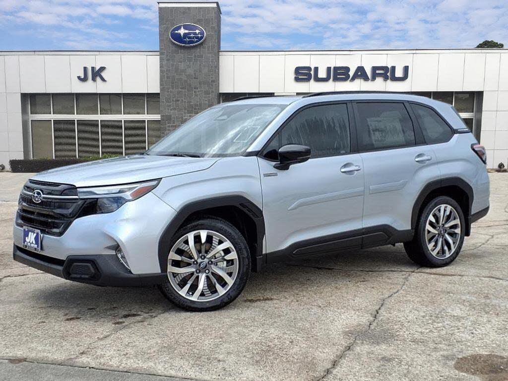 2025 Subaru Forester Hybrid Touring AWD
