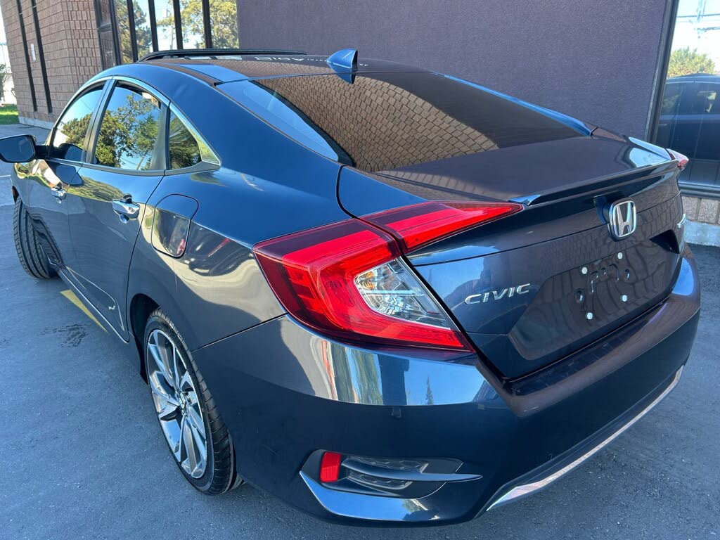 Honda Civic Touring FWD 2019