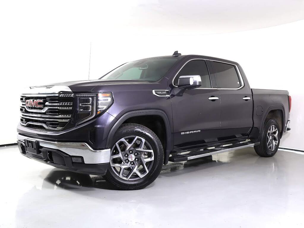 2022 GMC Sierra 1500 SLT Crew Cab RWD