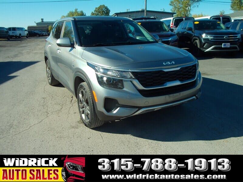 2023 Kia Seltos LX AWD