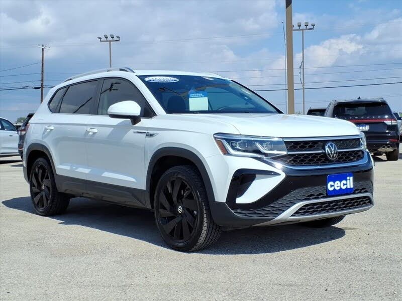 2024 Volkswagen Taos SEL 4Motion