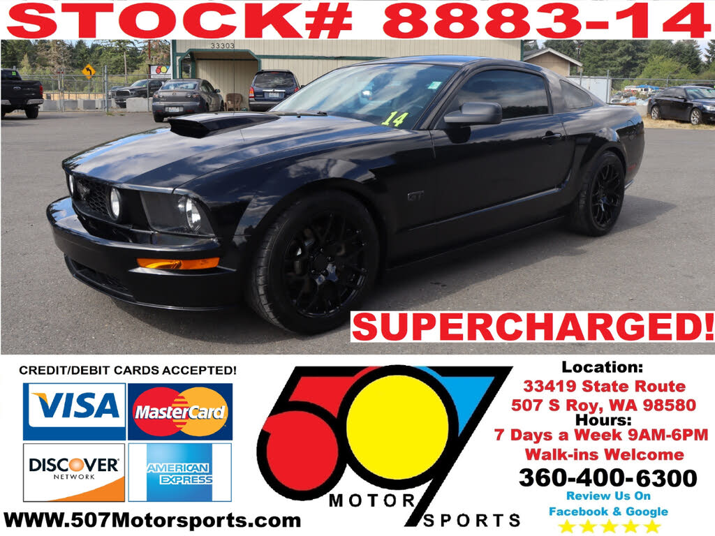 2006 Ford Mustang GT Deluxe Coupe RWD