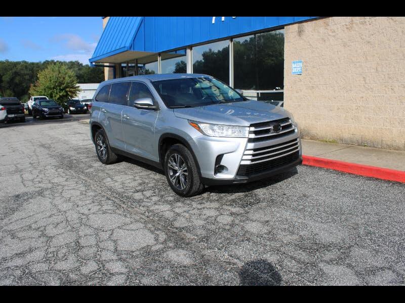 2019 Toyota Highlander LE FWD