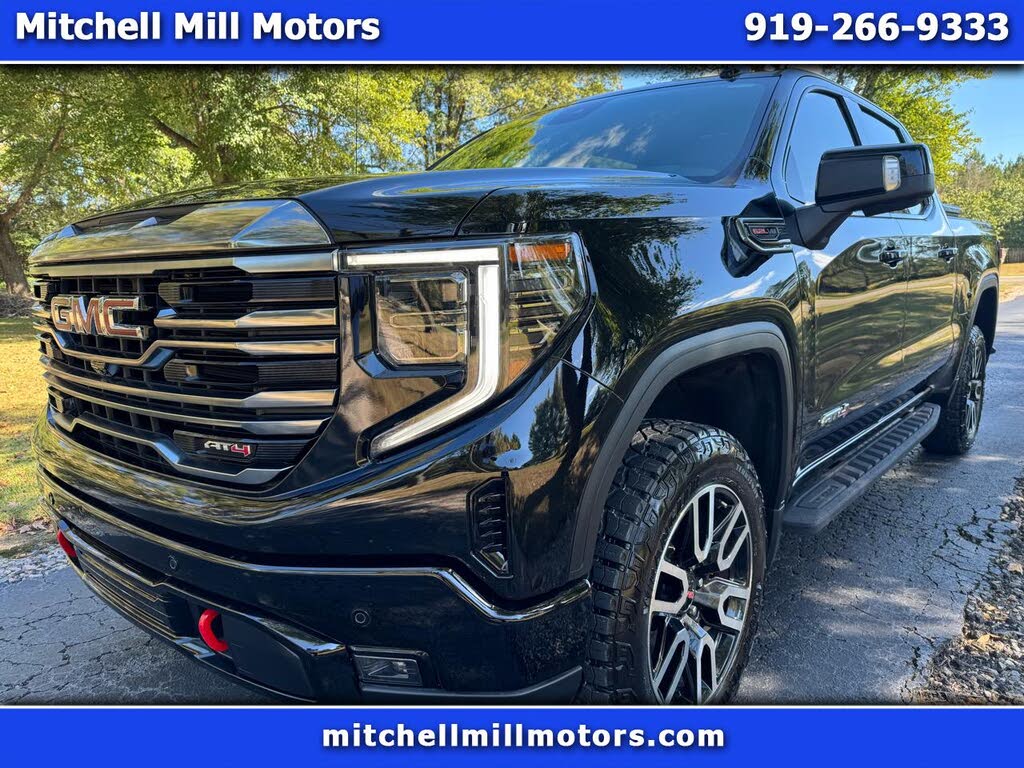 2022 GMC Sierra 1500 AT4 Crew Cab 4WD