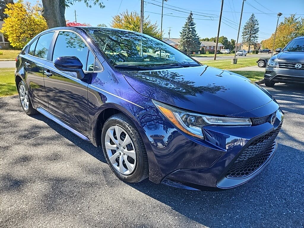 2022 Toyota Corolla LE FWD