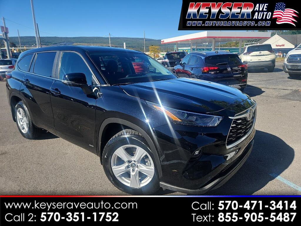 2023 Toyota Highlander Hybrid LE AWD