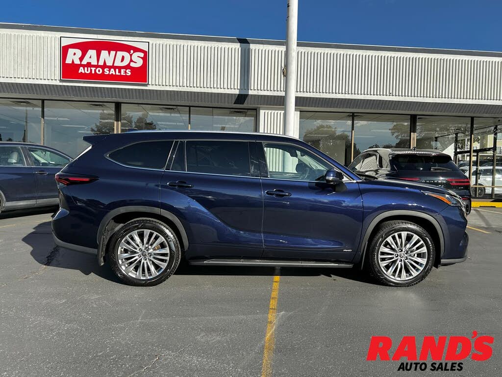 2024 Toyota Highlander Hybrid Platinum AWD