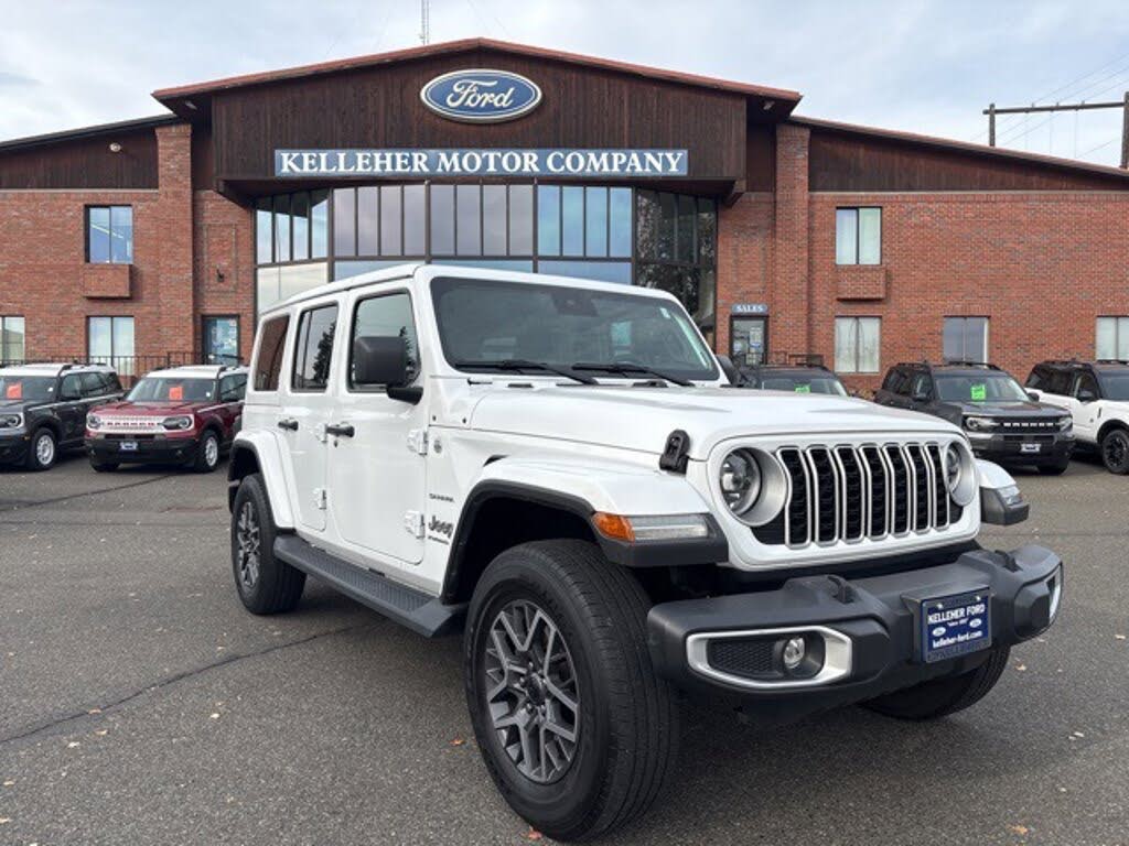 2024 Jeep Wrangler Sahara 4-Door 4WD