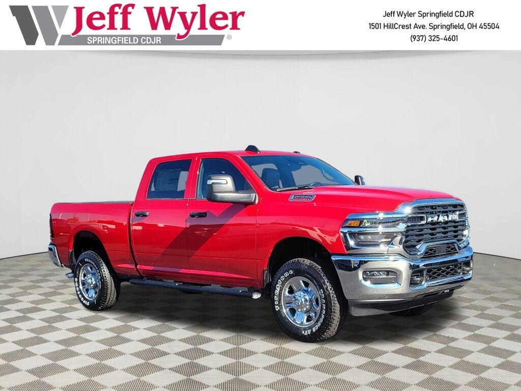 2026 RAM 2500 Tradesman Crew Cab 4WD
