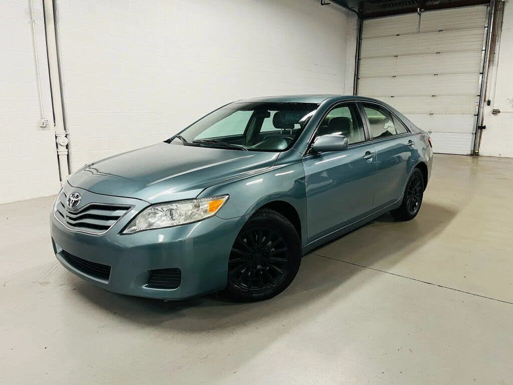 2010 Toyota Camry LE