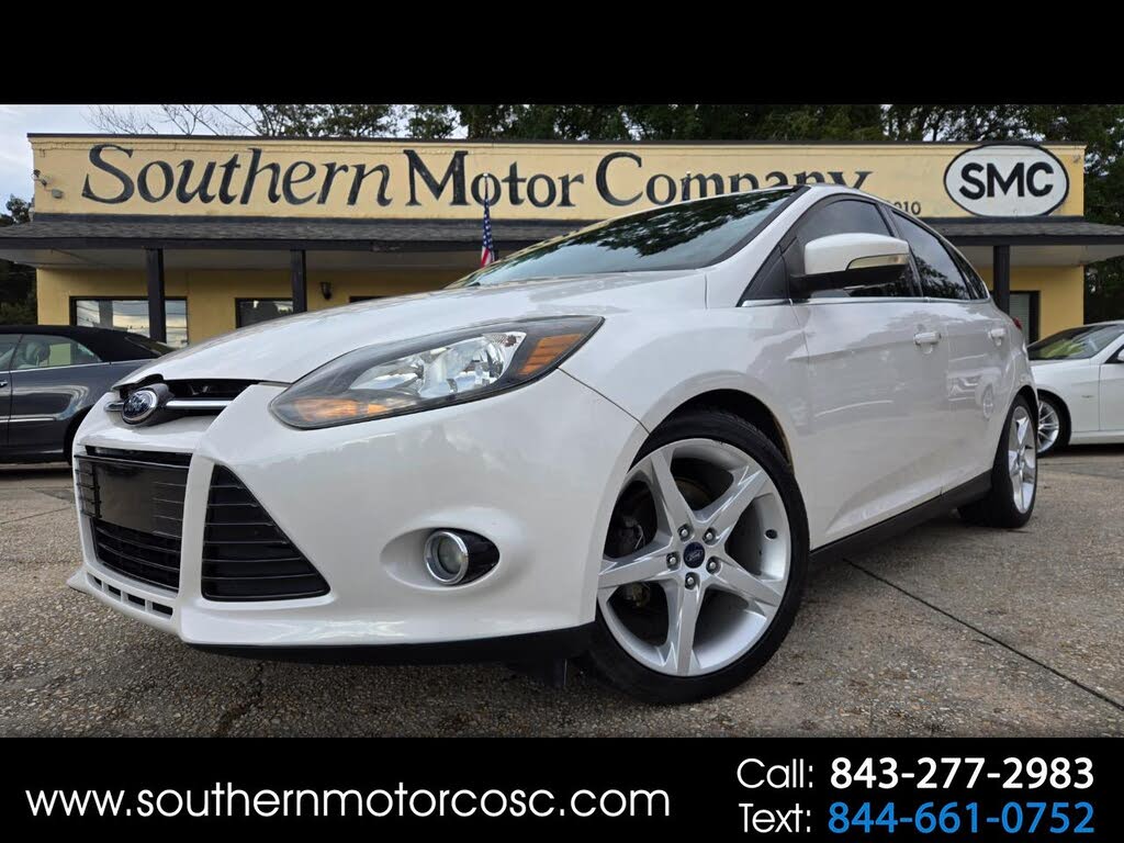 2014 Ford Focus Titanium Hatchback