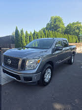 Nissan Titan SV Crew Cab 4WD
