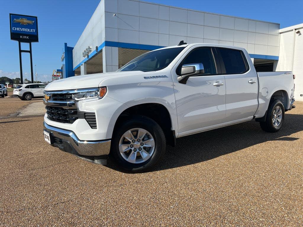2025 Chevrolet Silverado 1500 LT Crew Cab 4WD