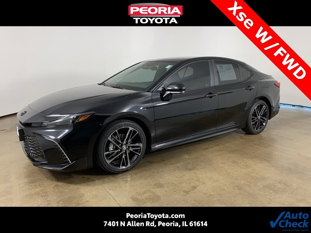 2025 Toyota Camry XSE FWD