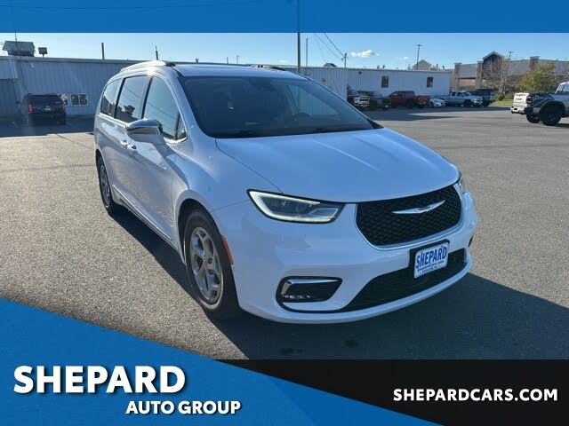 2022 Chrysler Pacifica Limited FWD