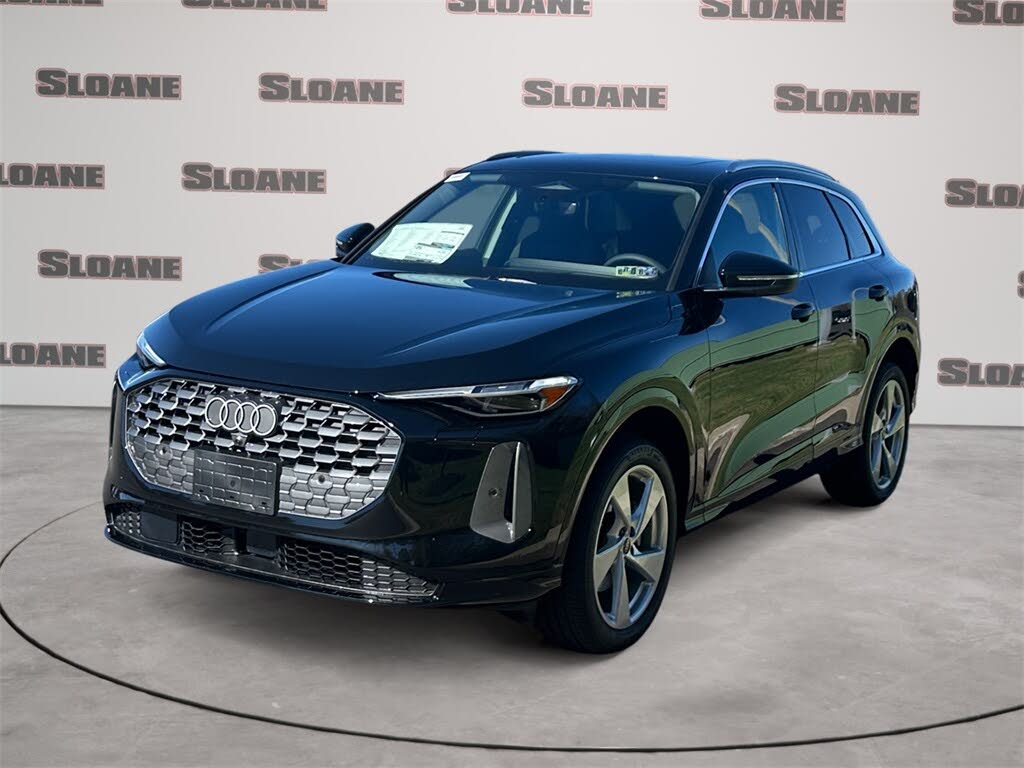 2025 Audi Q5 quattro Premium Plus 40 TFSI