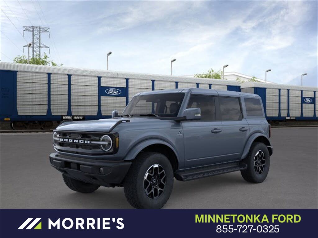 2025 Ford Bronco Outer Banks 4-Door 4WD