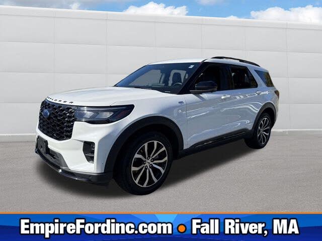 2025 Ford Explorer ST-Line AWD