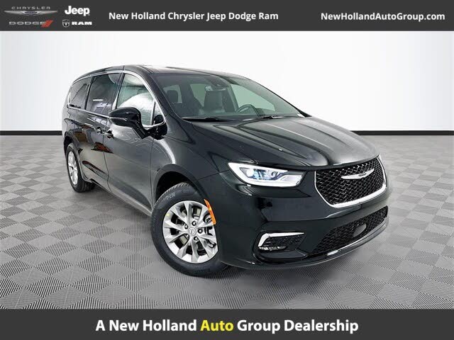 2026 Chrysler Pacifica Select AWD