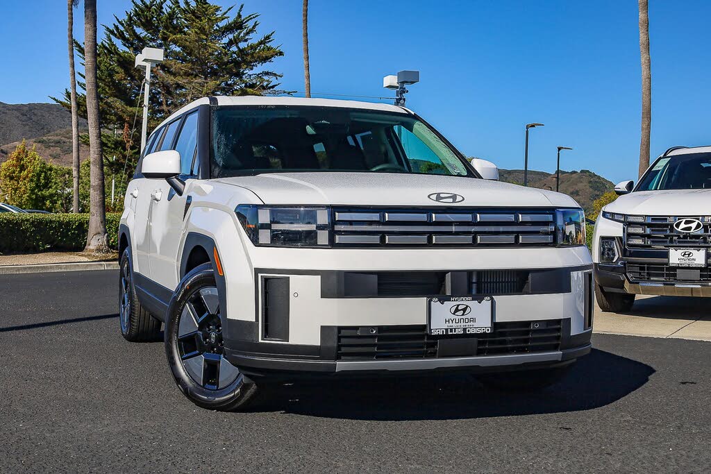 2026 Hyundai Santa Fe Hybrid SE FWD