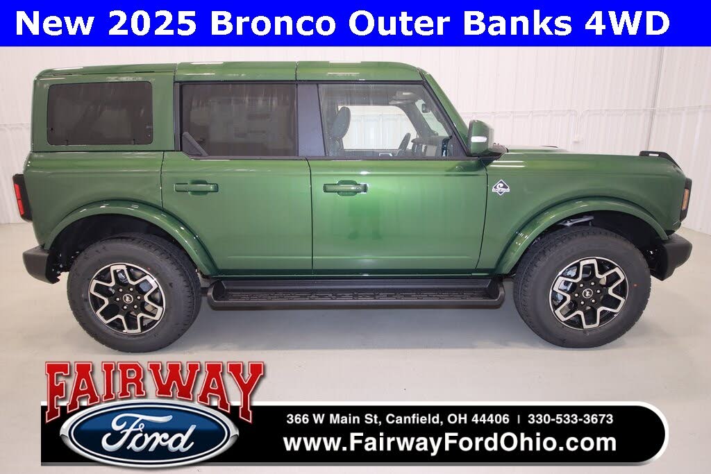 2025 Ford Bronco Outer Banks 4-Door 4WD