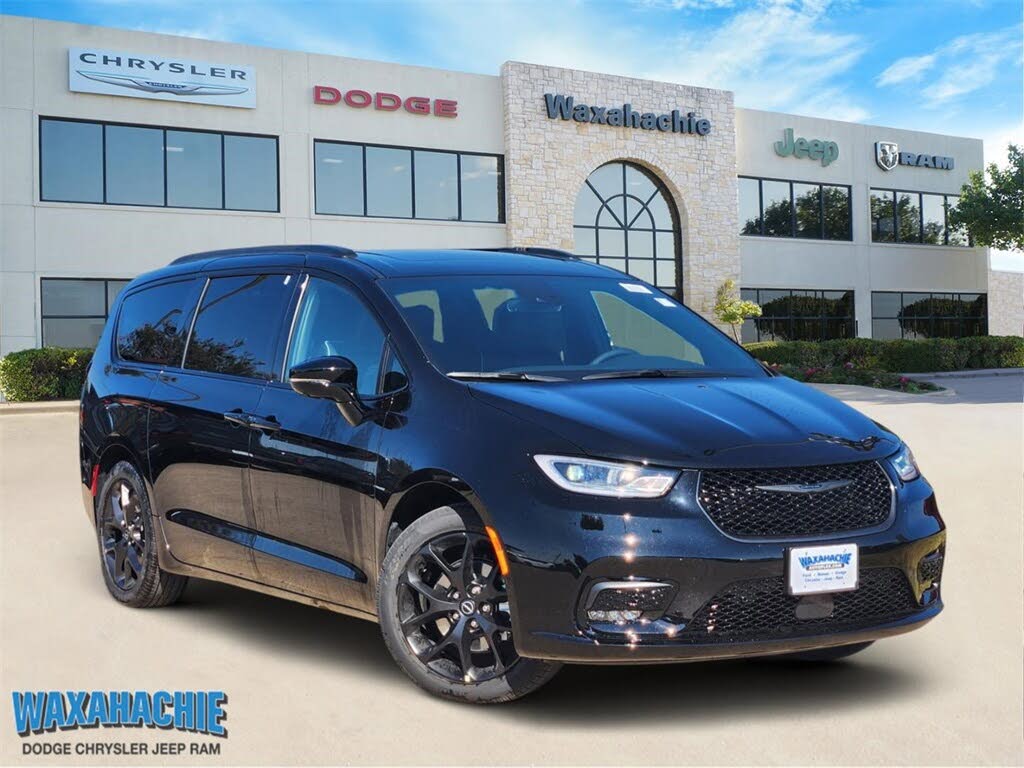 2026 Chrysler Pacifica Limited FWD