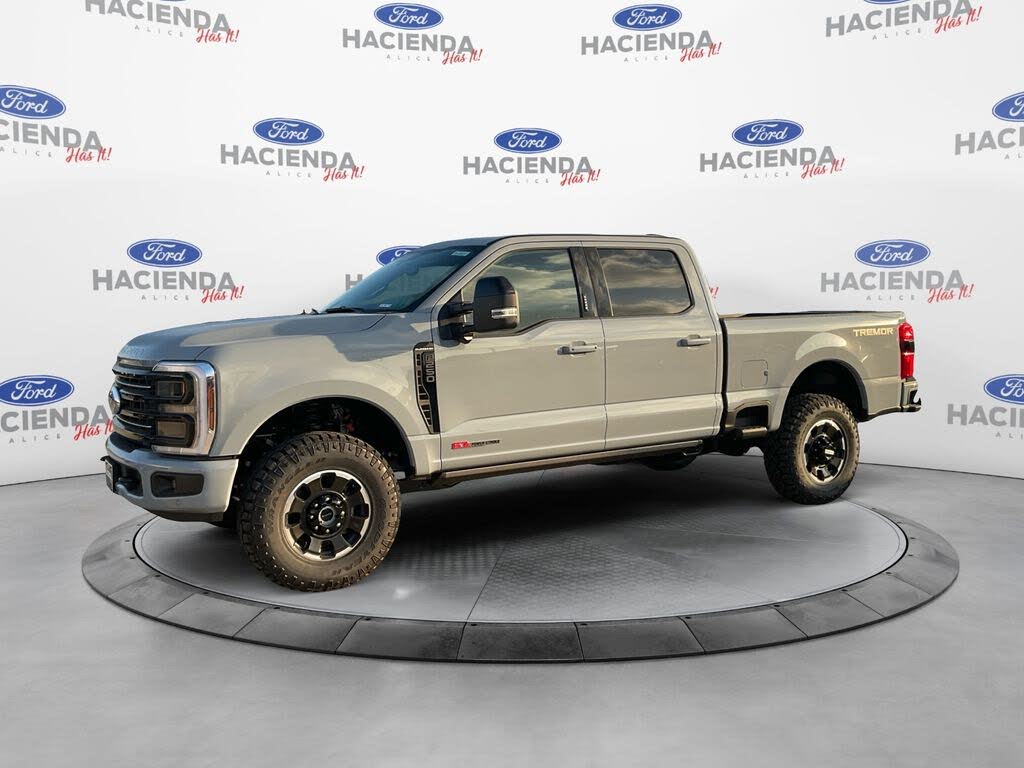 2026 Ford F-250 Super Duty Platinum Crew Cab 4WD