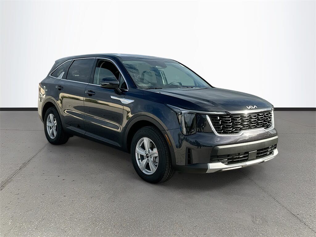 2026 Kia Sorento LX FWD