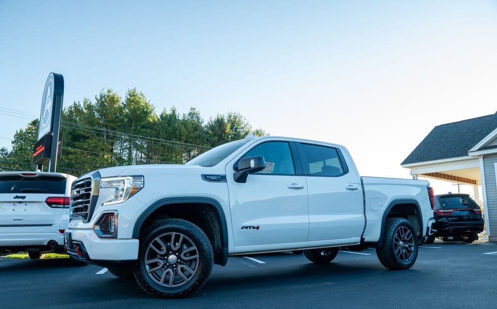2021 GMC Sierra 1500 AT4 Crew Cab 4WD
