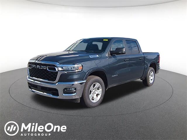 2025 RAM 1500 Big Horn Crew Cab 4WD