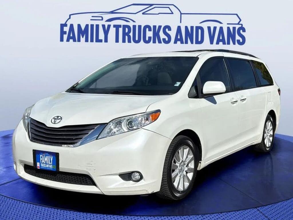 2015 Toyota Sienna XLE 7-Passenger AWD