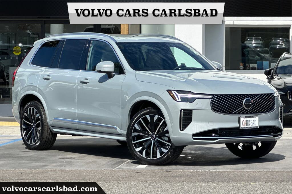 2026 Volvo XC90 B6 Plus 7-Passenger AWD
