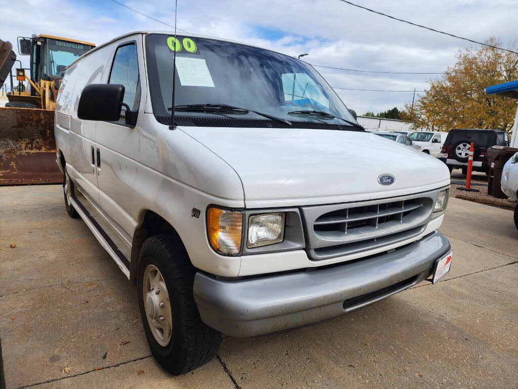2000 Ford E-Series E-250