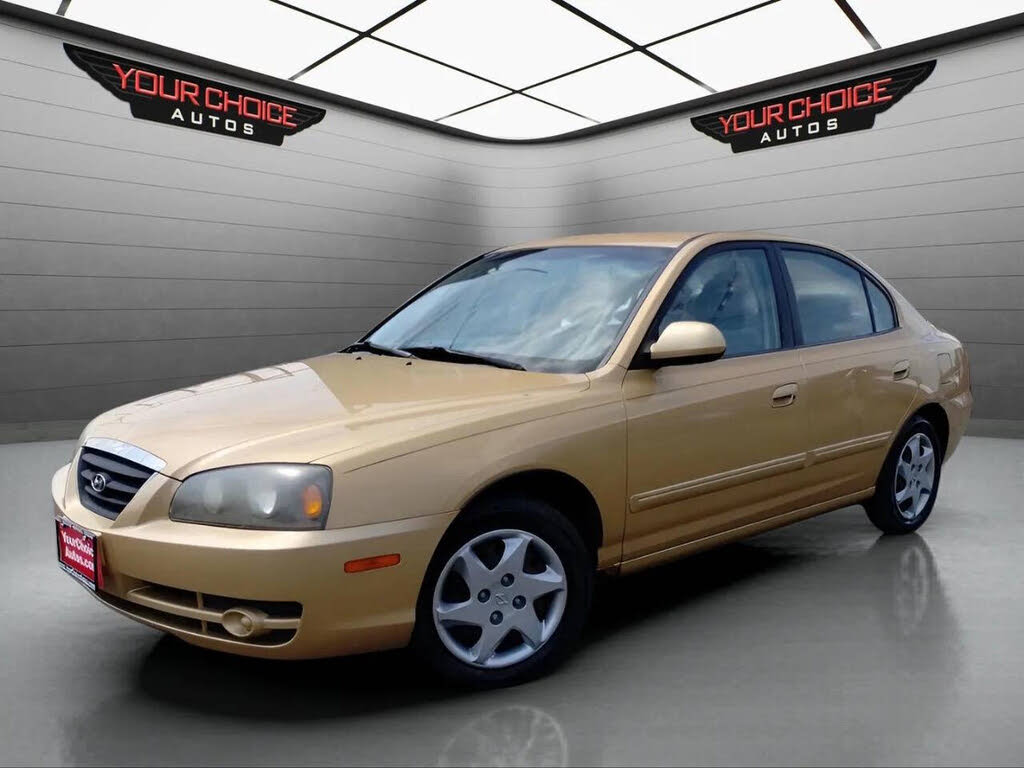 2004 Hyundai Elantra GLS Sedan FWD